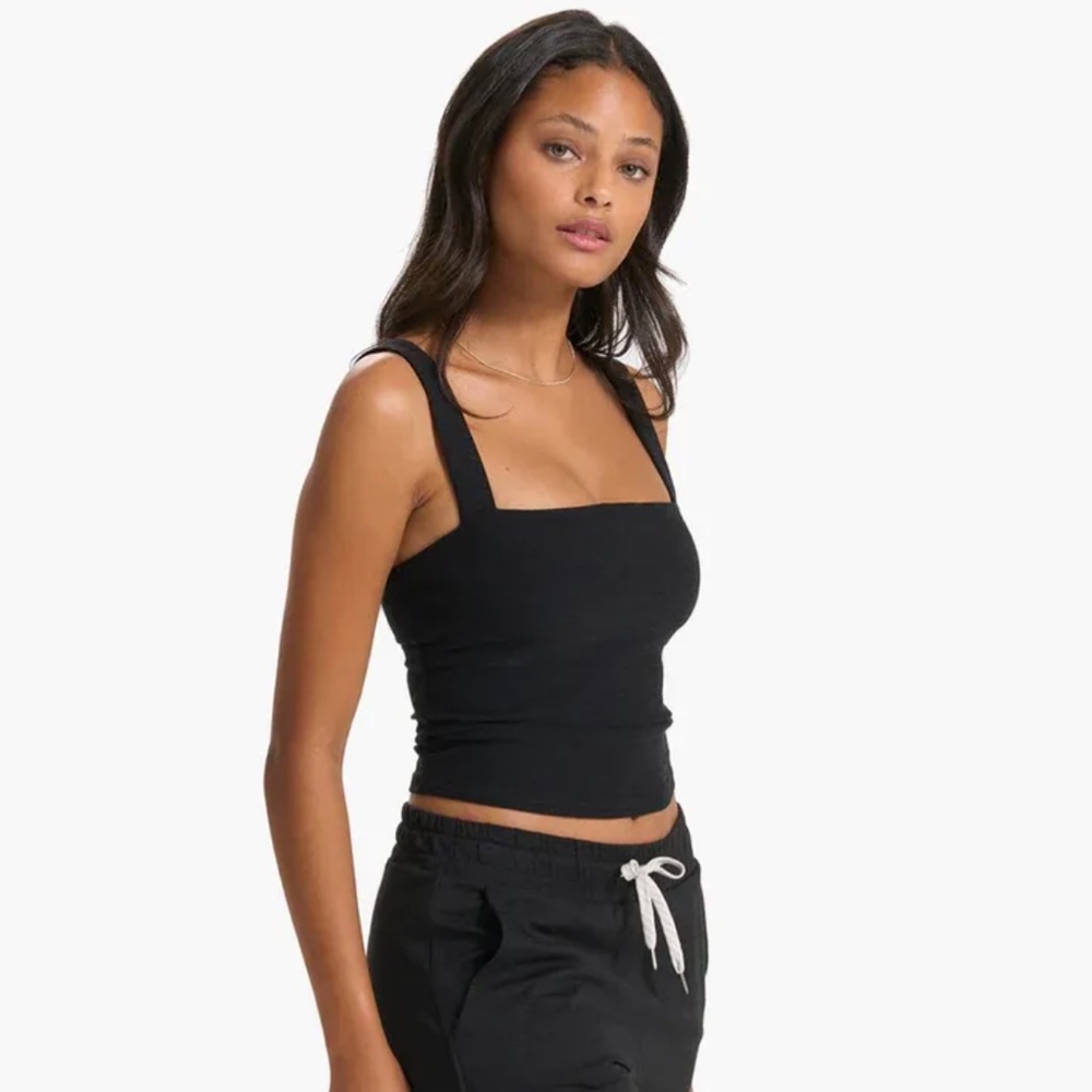 Vuori Elevation square neck tank